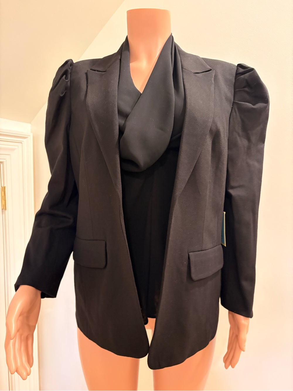 Black Women's Puff Shoulder Blazer Jacket